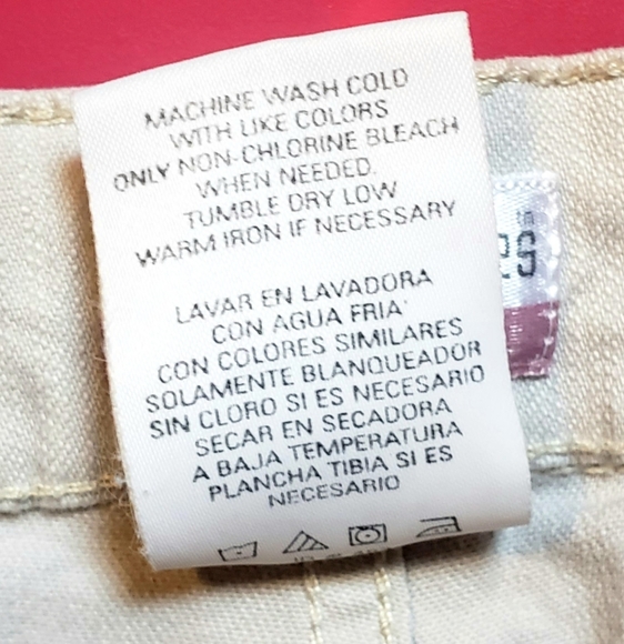 Shorts  *No Boundaries*  (2 pair) - Picture 10 of 11